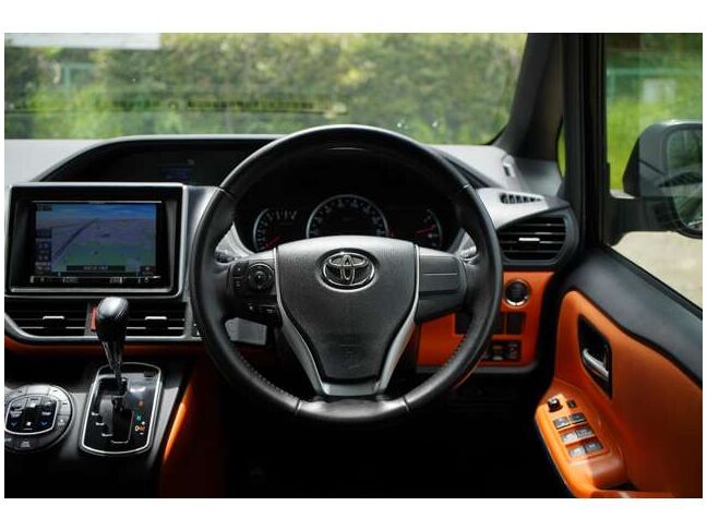 ハンドル周りも綺麗です！