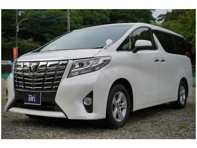 目立つ傷もなく綺麗な状態のお車です！