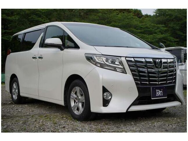 目立つ傷もなく綺麗な状態のお車です！