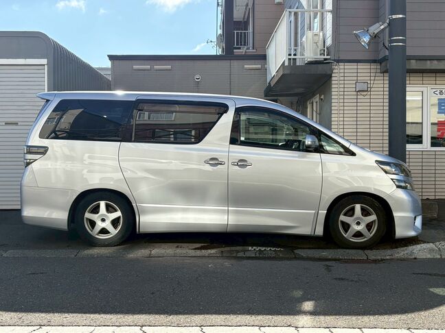 お客様に安心と安全なカーライフをお送りできるよう、精一杯の努力を惜しみません。