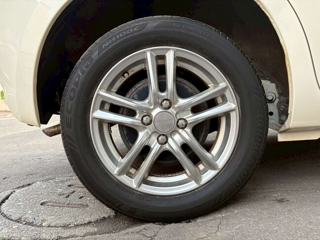 15年未満、15キロ以下のお車に関しましては1年間走行距離無制限保障をご選択いただけます。