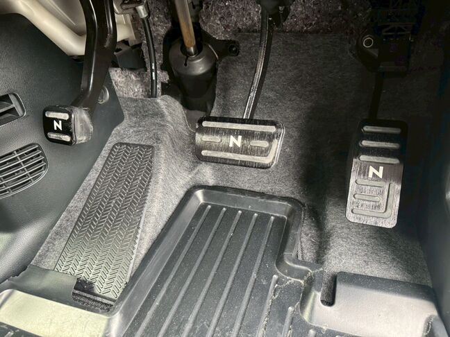 【定休日】毎週日曜日は定休日のため、お問い合わせのご返信が遅れる場合がございます。何卒ご容赦ください。