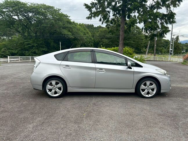 【コーティング5年保証】当店のコーティングは5年間保証です。ワックスの必要がありません。5年間の施工証明書付きです。