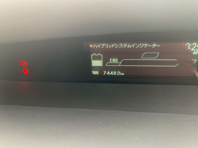 【お車探し】お客様のご要望に応じて、仕入れのプロがお客様と一緒にご希望のお車をお探しさせて頂くサービスをご提供しています。ご遠慮なくお申し出ください。
