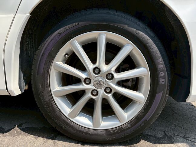 自社ローン専門店。お客様に合わせてローンのご提案をいたします。他社で断られた方もまずは当店にご連絡ください。