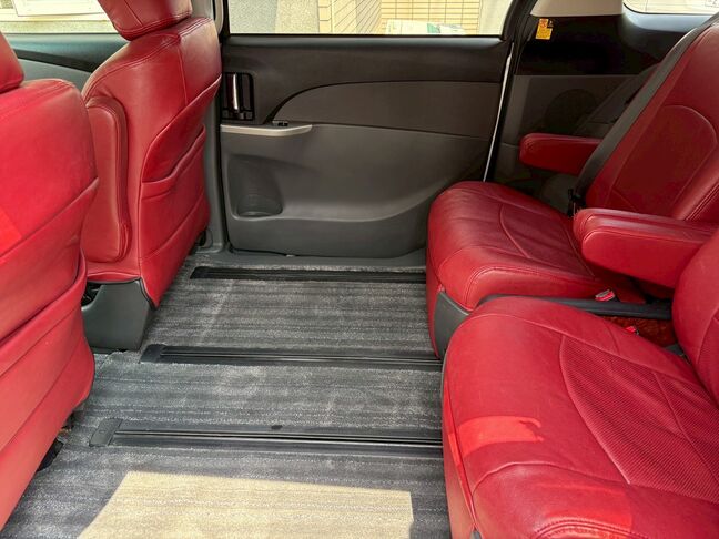 当店では、お急ぎのお客様に無料でレンタカーをお貸出ししております。ご契約後、即日引渡しOKです。