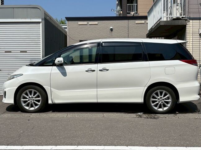 当店では、お急ぎのお客様に無料でレンタカーをお貸出ししております。ご契約後、即日引渡しOKです。