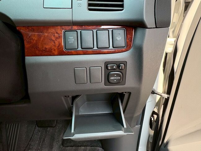 軽自動車なら、どんな状態のお車でも1万5千円でお引き受け致します。