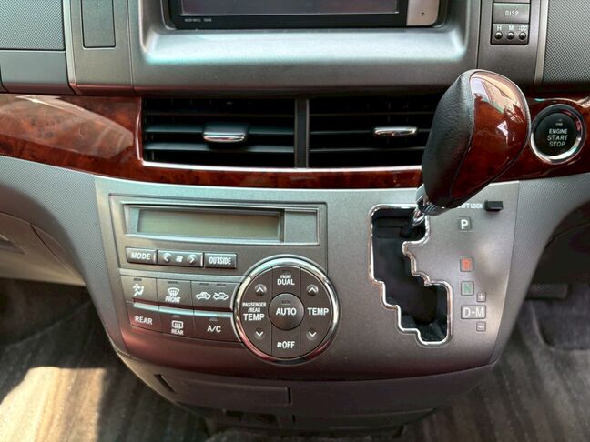 外装もとても綺麗です。是非一度店頭でご覧になってください。