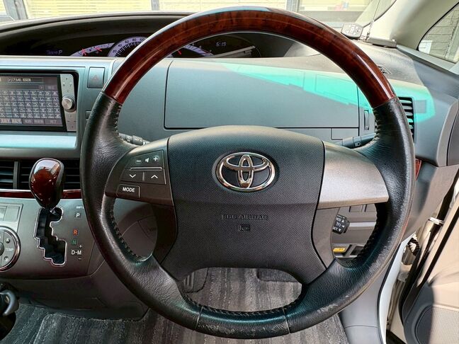 15年未満、15キロ以下のお車に関しましては、1年間走行距離無制限保障をご選択いただけます。