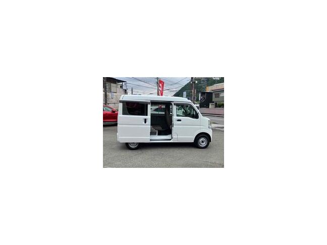 すぐにご来店頂けない場合や遠方にお住まいの方、車両状態の詳細が知りたい方はお気軽にご連絡下さい♪