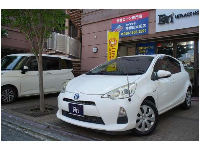 人気色の白色で大変綺麗な状態です！