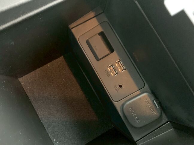 【応援】当店は、車が必要なのに様々な理由からオートローンの審査に通らず、購入できない方を応援しています。お気軽に仮審査をお申し込みください。