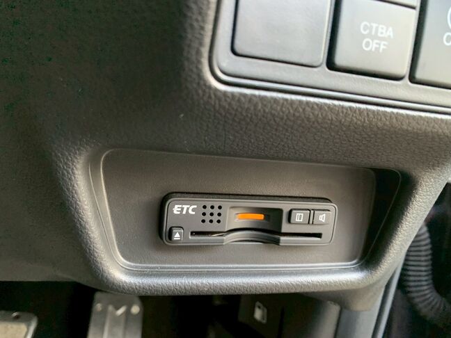 【友達追加の方法②】車両画像の2枚目のQRコードをLINEで読み込んで友達追加できます。