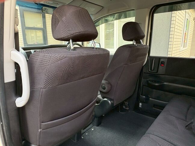 地方（市外・道外）の方は、別途陸送費用と名義変更費用、車庫証明費用が掛かります。詳しくは担当金澤まで。