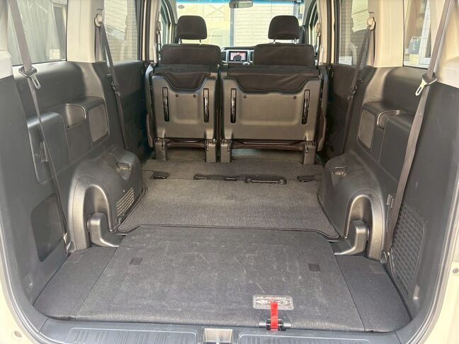 下回りの錆や腐食が気になる方は、下回り塗装も可能です。是非お声がけ下さい。