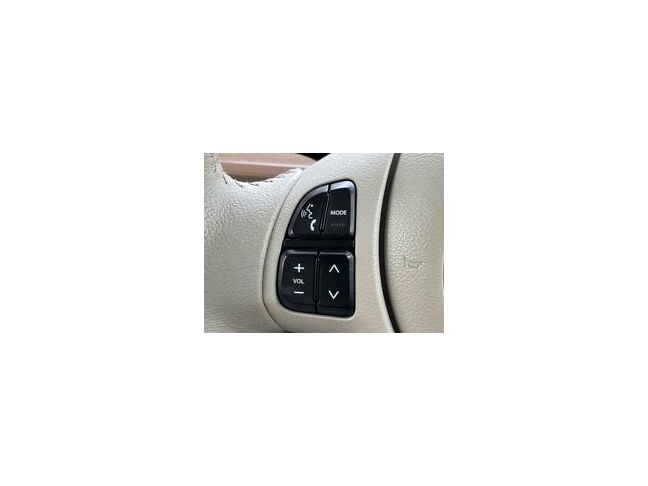 この度は当店のお車をご覧になっていただき、誠にありがとうございます。じっくり現車確認して頂けるよう、ご準備を致します