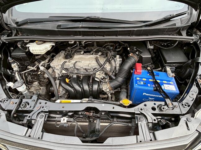 走行距離約12万キロですが、手入れされている綺麗なエンジンルーム！