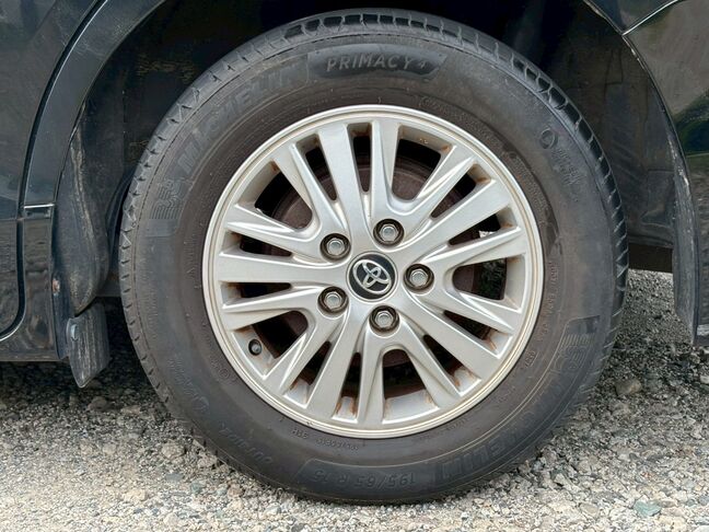 トヨタ純正15インチホイール！