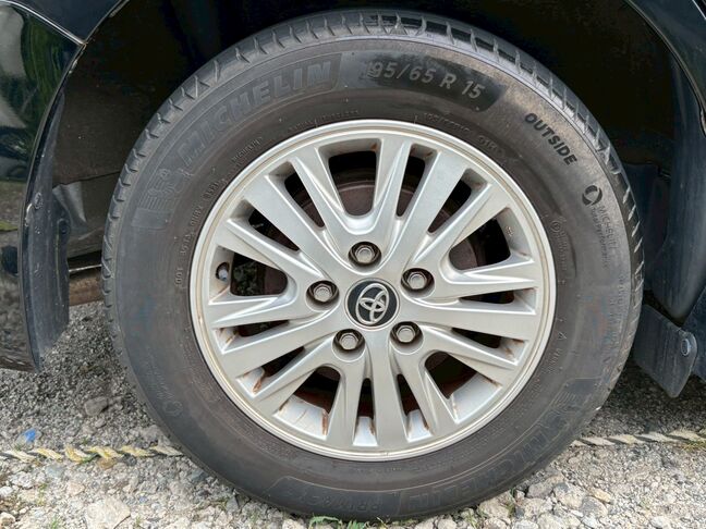 トヨタ純正15インチホイール！