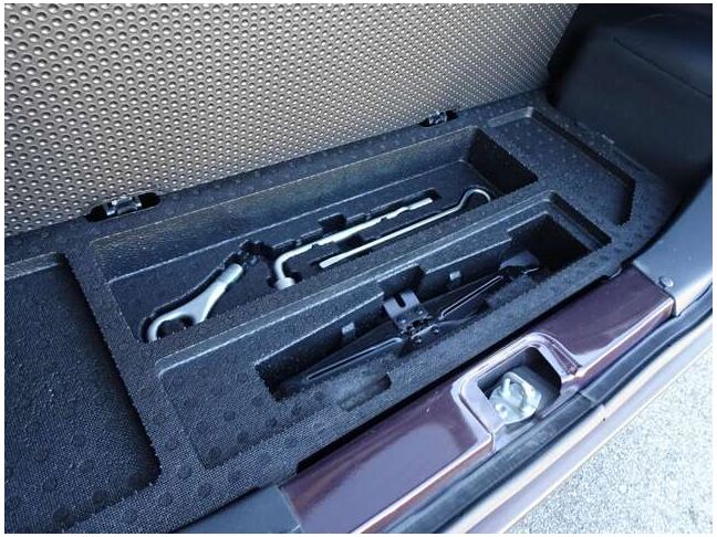 【ラッゲージルーム】トランクはもちろん大容量のスペースを確保☆後部座席をアレンジすると、もっと広く活用できます。