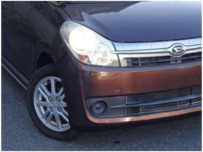 【ハロゲンライト】暗い夜道や視界の悪い日でも快適なドライブが可能！『ＬＥＤ』や『ＨＩＤ』といったさらに明るくスタイリッシュなヘッドライトにもＯＰで変更可能です