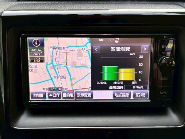 ディーラーオプションナビ装備で遠出の際も安心！