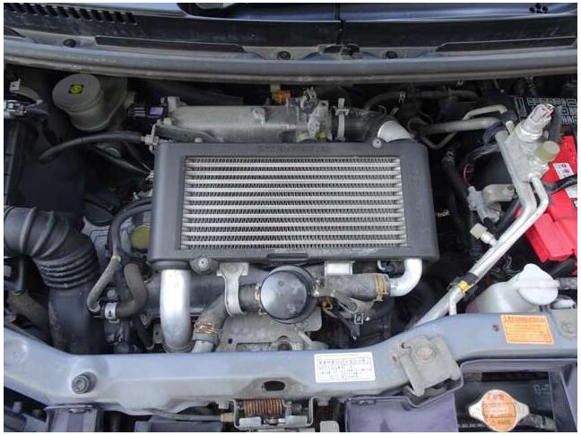 【JB-DET型４気筒インタークーラー付きDOHCターボ】エンジンルームも手を抜きません！しっかり整備してからのお渡しとなりますので安心してお乗りいただけます