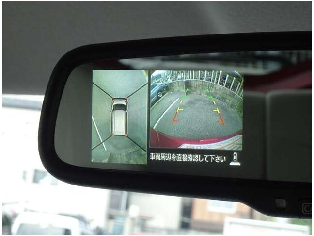 【全周囲カメラ】カラーで後方、周囲の映像を映してくれます☆障害物や車庫入れの際の確認もとれて安心ですね♪