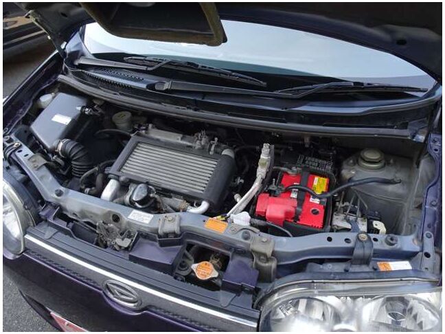 【エンジンルーム】エンジンルームも手を抜きません！しっかり整備してからのお渡しとなりますので安心してお乗りいただけます