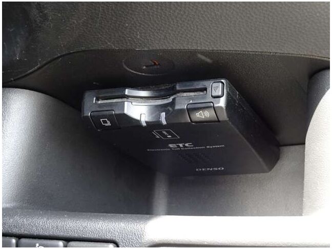 【ETC】最近では必須となっているETC。高速道路使用時スムーズにETCレーンを通り抜けることが可能ですよ