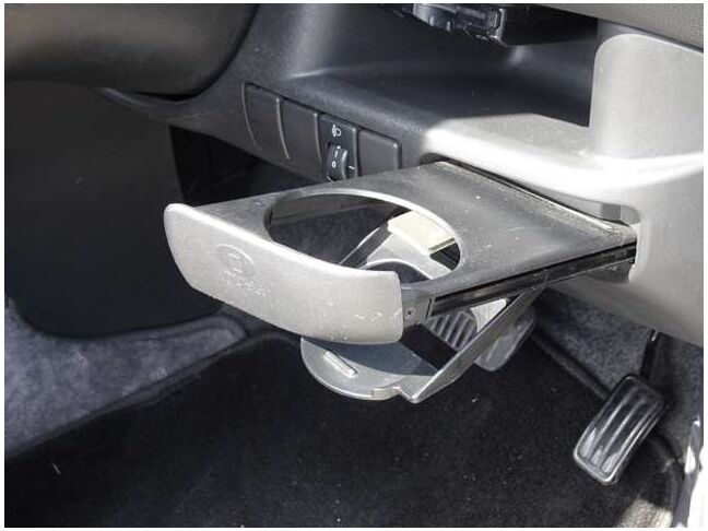 【ドリンクホルダー】快適なドライブには必須のドリンクホルダー！！ドライブスルーも良し！家からドリンクを持って行っても良し！楽しいドライブを♪