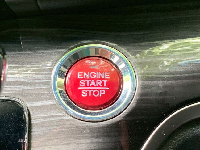 【全国へ納車可能】遠方の方でもご購入頂けるように陸送輸送を安価なお値段で承っています。【返品保証有り】ご遠方のお客様には一週間の返品保証付きです。