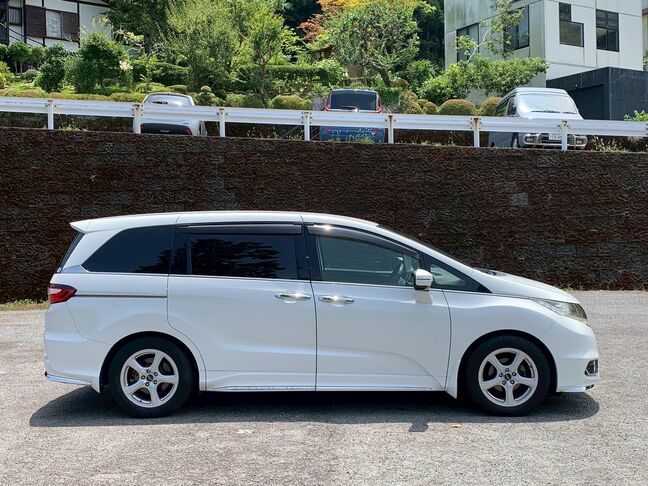 【仮審査申込】当社公式LINEから詳しくご案内しています。まずは、次の①～③の中からやりやすい方法で友達追加をお願いします。