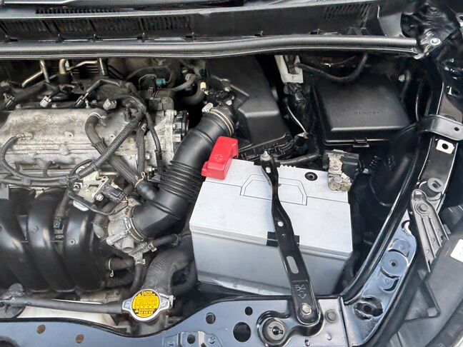 手入れされている綺麗なエンジンルーム！