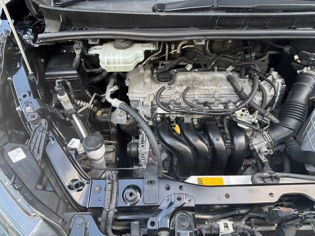 手入れされている綺麗なエンジンルーム！