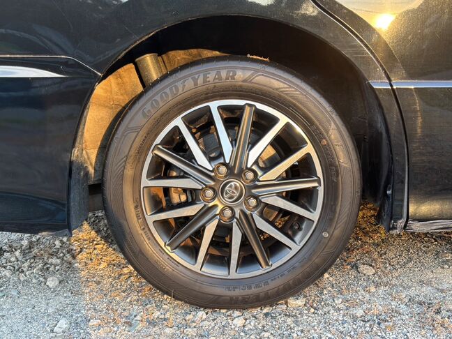 トヨタ純正16インチホイール！