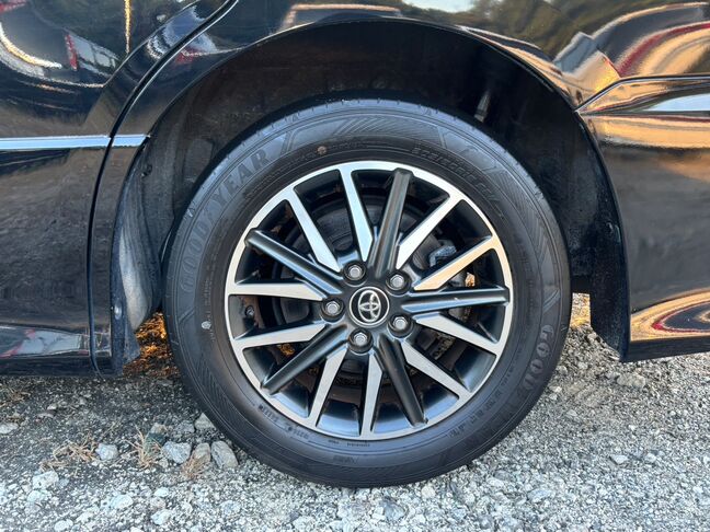 トヨタ純正16インチホイール！