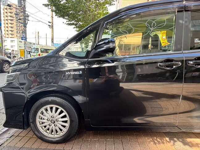 人気色黒色ボディ、大きな目立つ傷もなく綺麗な状態です！