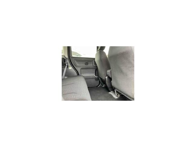 この度は当店のお車をご覧になっていただき、誠にありがとうございます。ぜひじっくりとご検討下さい。気軽にお問合せ・お見積りお待ちしております。