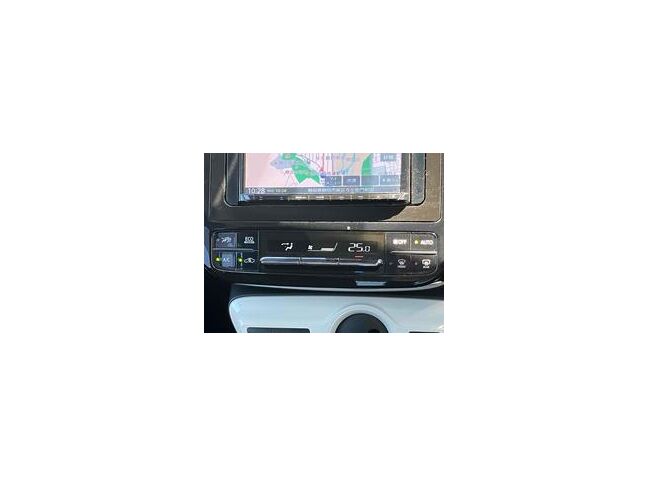 この度は当店のお車をご覧になっていただき、誠にありがとうございます。じっくり現車確認して頂けるよう、ご準備を致します！