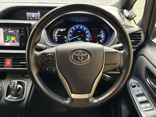 ハンドル周りは擦れ等なく綺麗な状態！