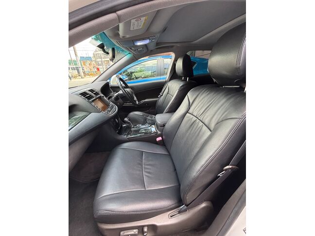 本革シート、前席パワーシート！