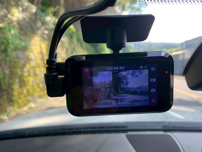 【ご案内】当店の近くの小田原で美味しいお魚料理を食べられます。箱根湯本も近くにあり、日帰り温泉も楽しめます。ご来店のお帰りに是非お立ち寄りください。