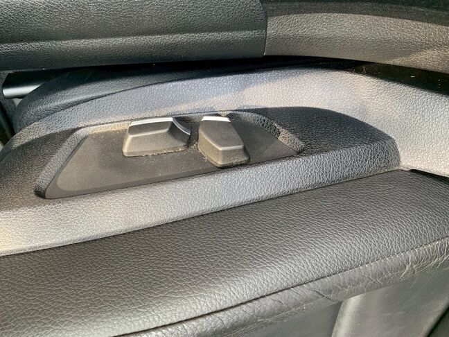 【応援】当店は、車が必要なのに様々な理由からオートローンの審査に通らず、購入できない方を応援しています。お気軽に仮審査をお申し込みください。