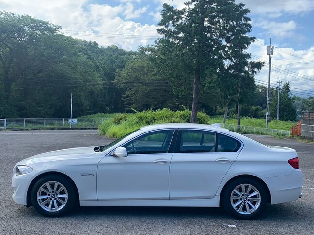 【安心】納車後のトラブルが発生しても、当社独自の保証サービスにご加入頂ければ修理ができるので、安心してお乗りいただくことができます。