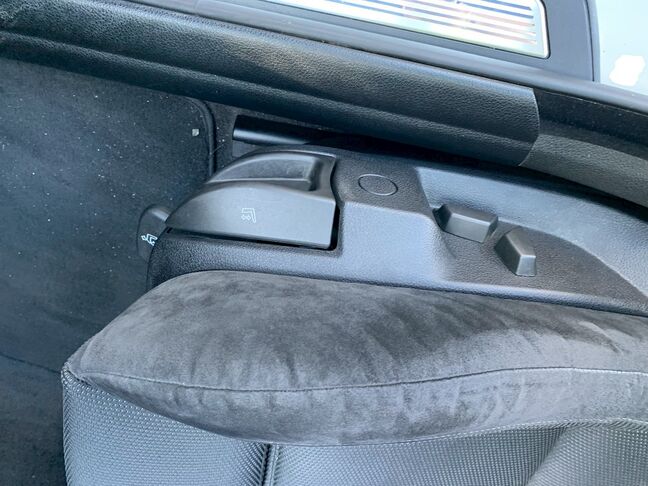 【定休日】毎週日曜日は定休日のため、お問い合わせのご返信が遅れる場合がございます。何卒ご容赦ください。