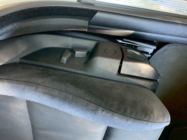 【営業時間】10時～18時です。よろしくお願いいたします。