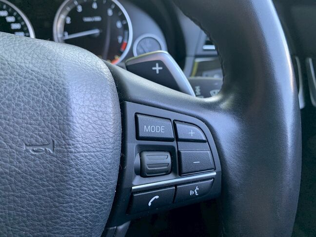 【仮審査申込】当社公式LINEから詳しくご案内しています。まずは、次の①～③の中からやりやすい方法で友達追加をお願いします。