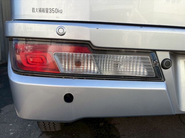 下回りの錆や腐食が気になる方は、下回り塗装も可能です。お気軽にお声がけください。